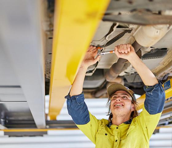 automotive servicing technology light